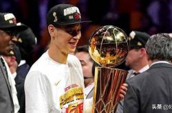 盘点：林(lín)书豪NBA生涯十大经典比(bǐ)赛