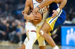 库里領(lǐng)衔勇士挑战掘金，NBA杯小组赛战火重燃