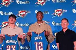 NBA总冠军迎来悲情时刻！雷霆新秀连遭(zāo)重创