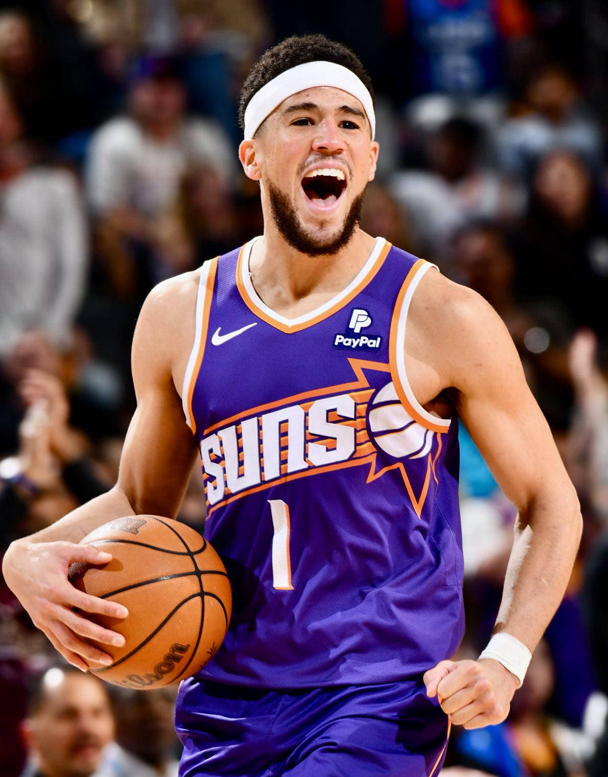 太阳为何提前续约德文-布克?