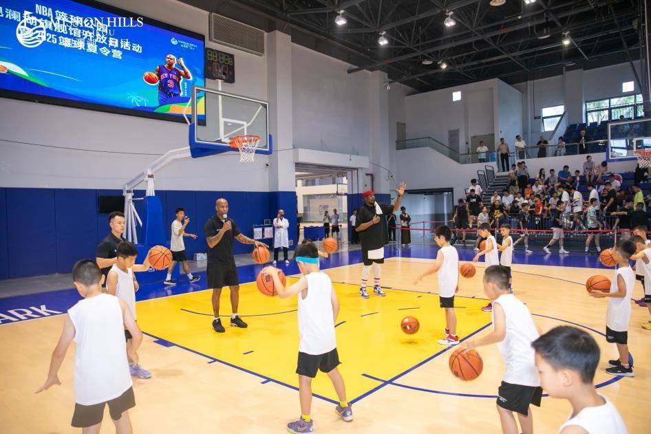 NBA篮球公园海口观澜湖旗舰馆开放日暨二零二五篮球夏令营开营