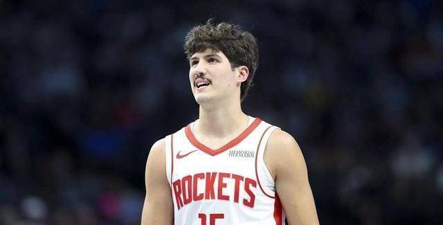 NBA最新战报:火箭140-127战胜爵士、杜兰特7连中遭到质疑!