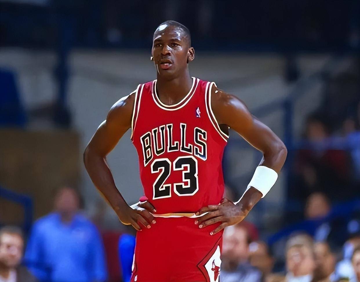 别的纪录难破!詹皇两上榜,NBA五纪录无解