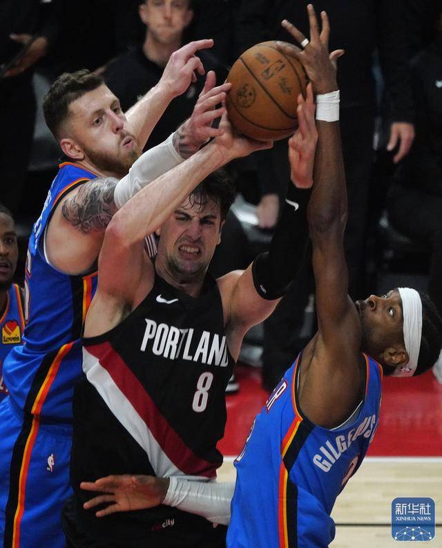 NBA常规赛丨开拓者胜雷霆