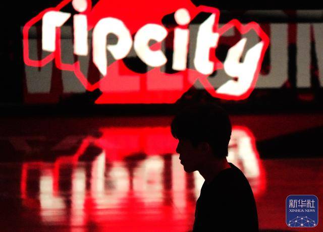 NBA常规赛丨开拓者胜雷霆