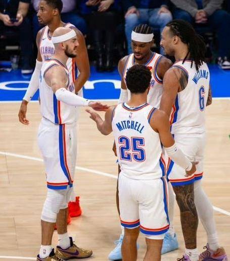 勇士大胜快船,NBA西部更新最新排名,雷霆独占西部榜首