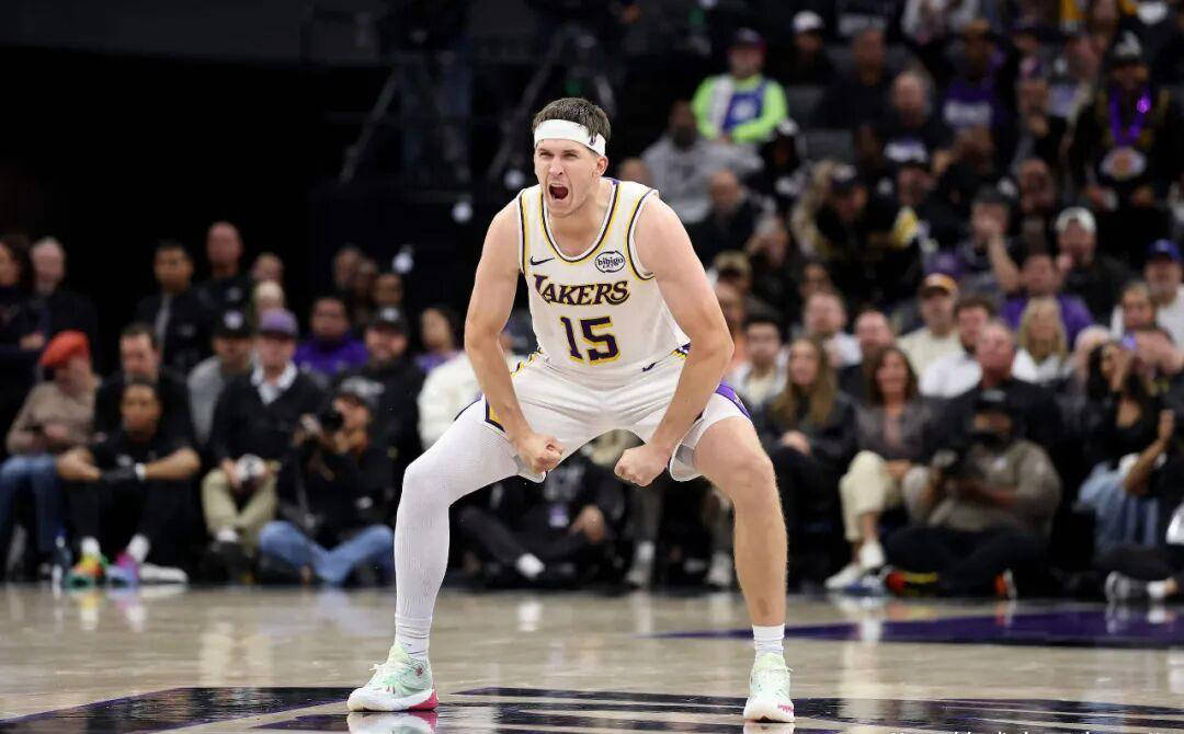 NBA全明星人选里夫斯的顶薪合同前景如何?