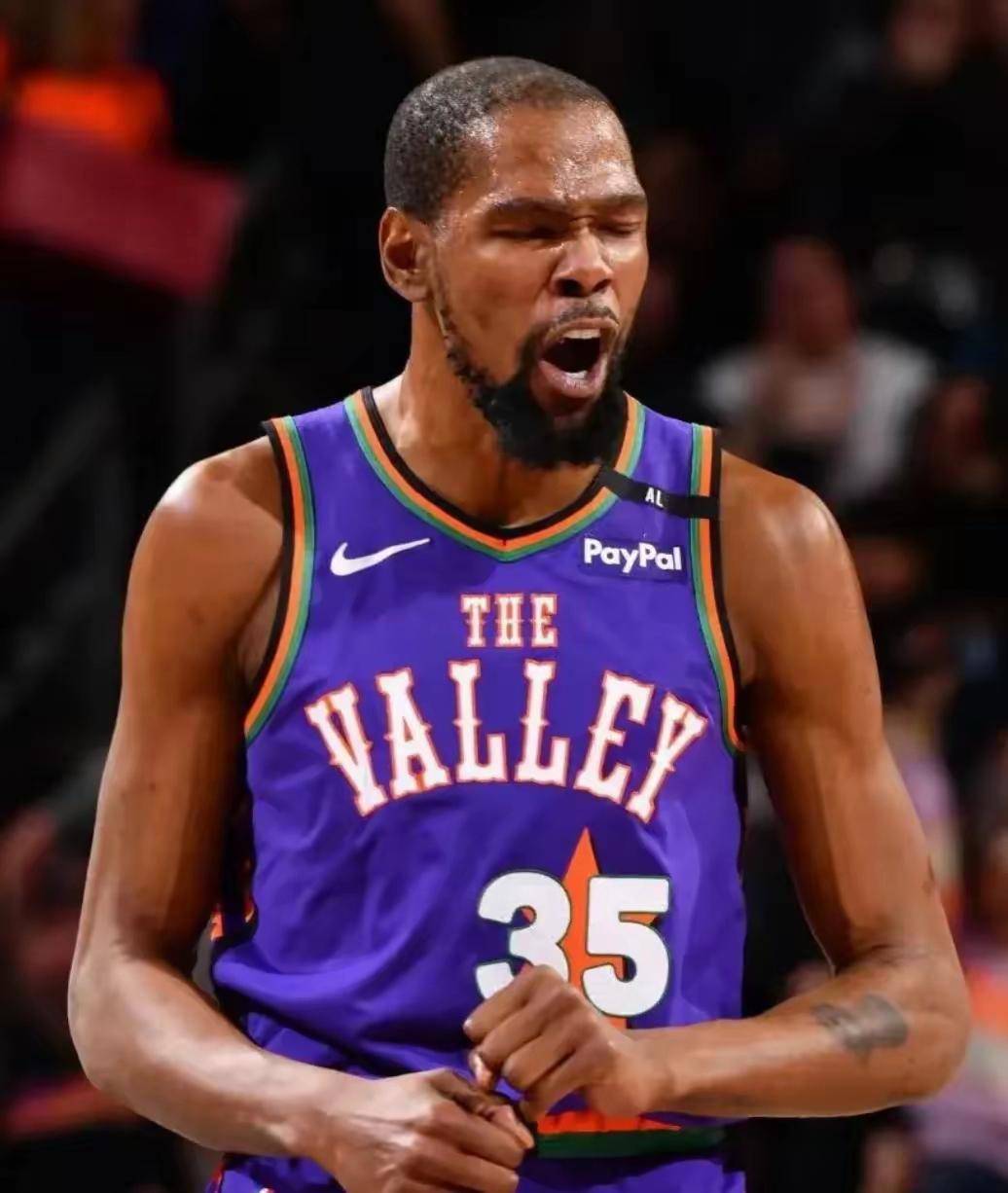 全美直播NBA常规赛,雷霆升起冠军旗,杜兰特反戈旧主!