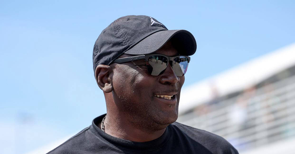 乔丹批评NBA负荷管理：球迷期待球员全力以赴